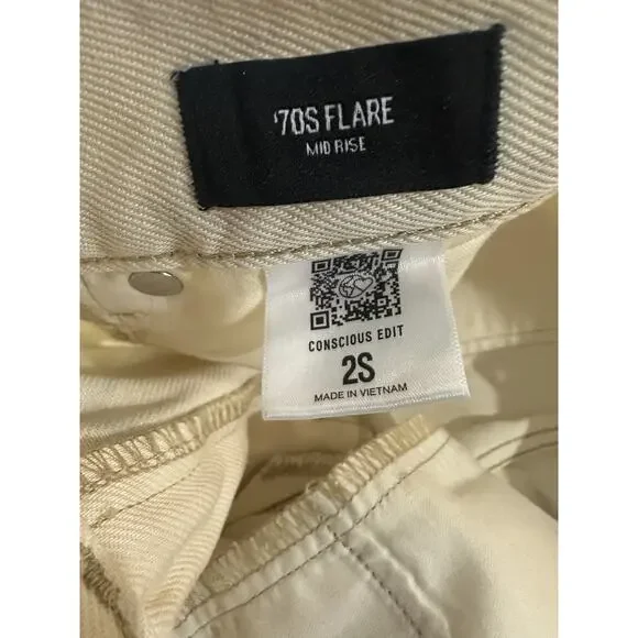 NWT Express Mid Rise Cream Raw Hem '70s Flare Jeans Size 2S 2 Short 28" x 29" - Picture 10 of 16